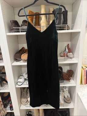 Scripted Green Velvet Midi Dress